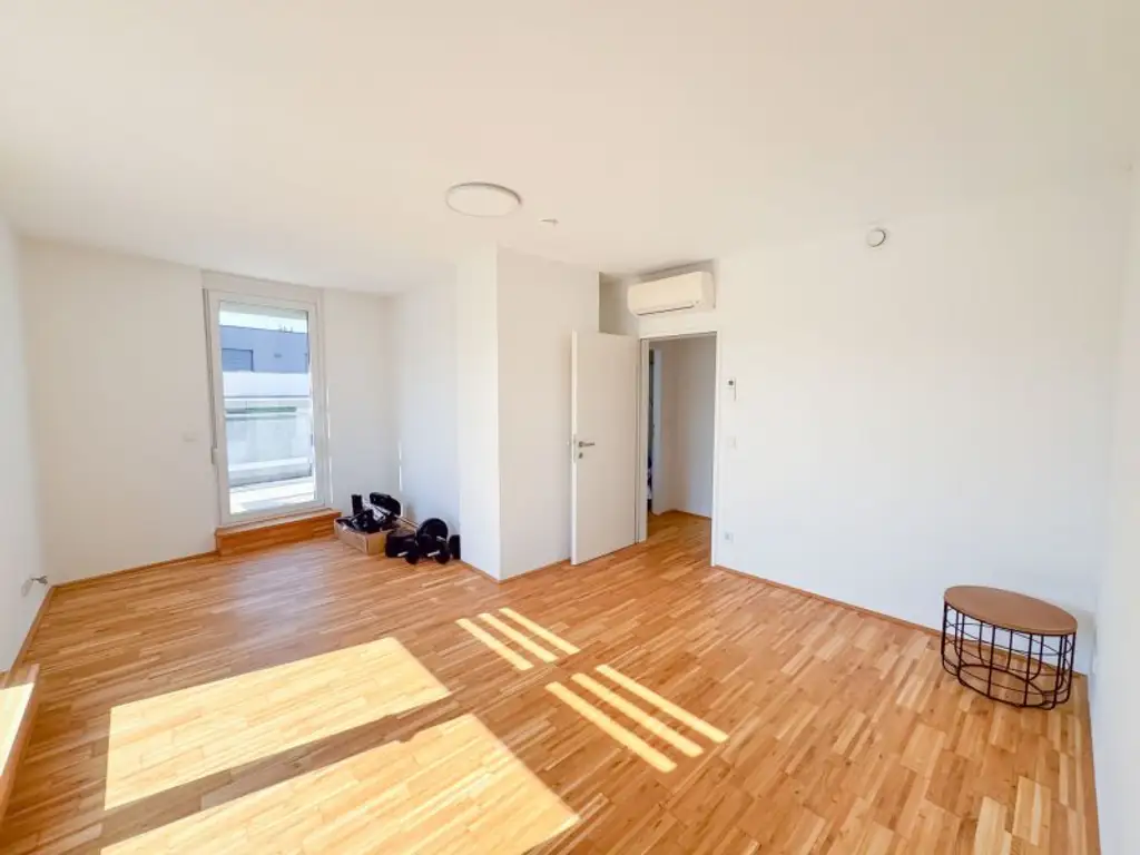 Exklusive 3-Zimmer-Maisonette mit traumhafter Terrassenfläche im Zentrum von Schwechat