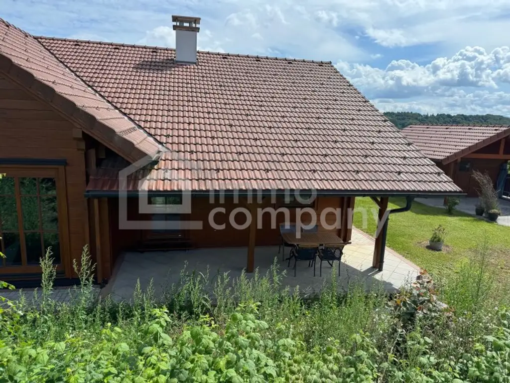 Großes Wohnhaus mit Gartenhaus, Pool, Sauna und Homeoffice, top gepflegt!