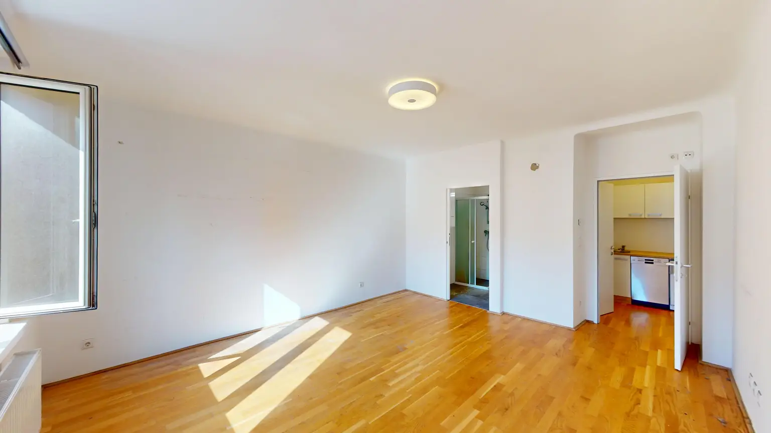 Smarte Stadtwohnung bei der Oper I Absolute Ruhelage