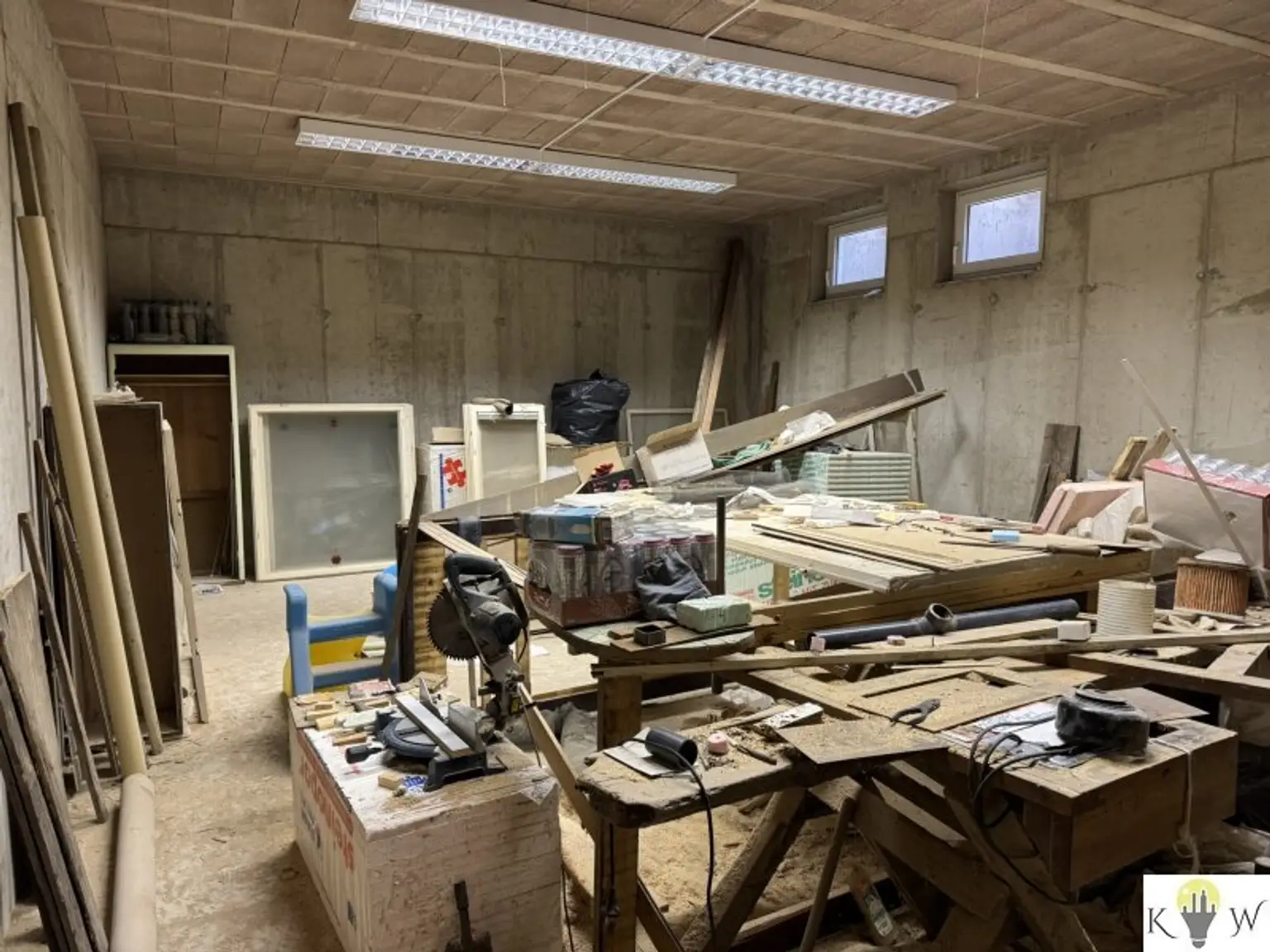 Charmantes Wohnhaus mit vielseitigem Wirtschaftsgebäude & Pool – Wohnen und Arbeiten unter einem Dach!