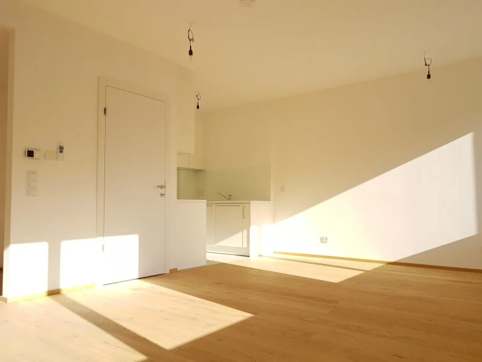 Sonnige 2-Zimmer-Wohnung - Klimaanlage - Sehr guter, gepflegter Zustand - Ausgezeichnetes Raumkonzept