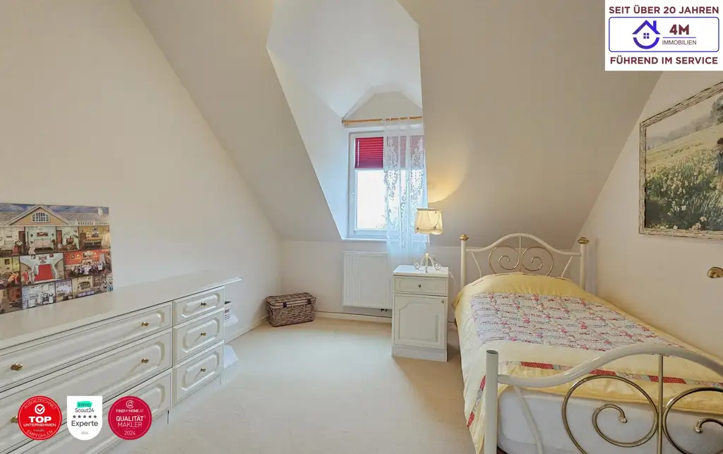 Exklusive Baumeister-Villa  (340 m²) mit PV-Anlage, Doppelgarage & großem Designergarten