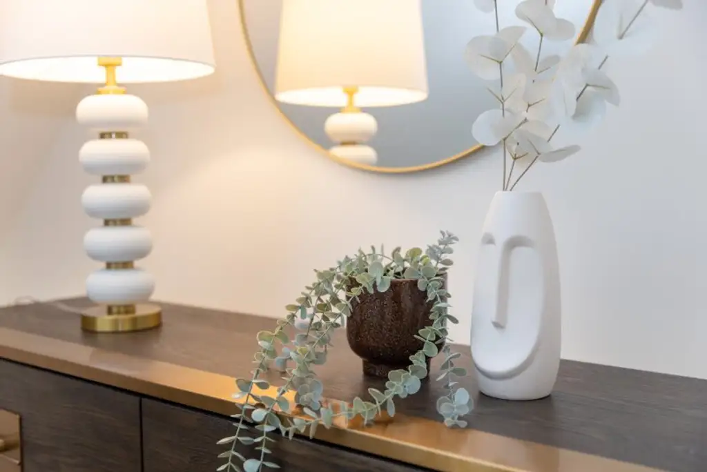 TRAUMHAFTE 3-ZIMMER-DACHGESCHOSS-WOHNUNG IM HERZEN VON WIEDEN