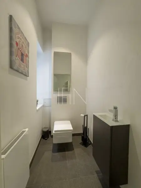 Altbauliebe trifft Wiener Klassik - 124m² Stil und Eleganz im 4. Bezirk