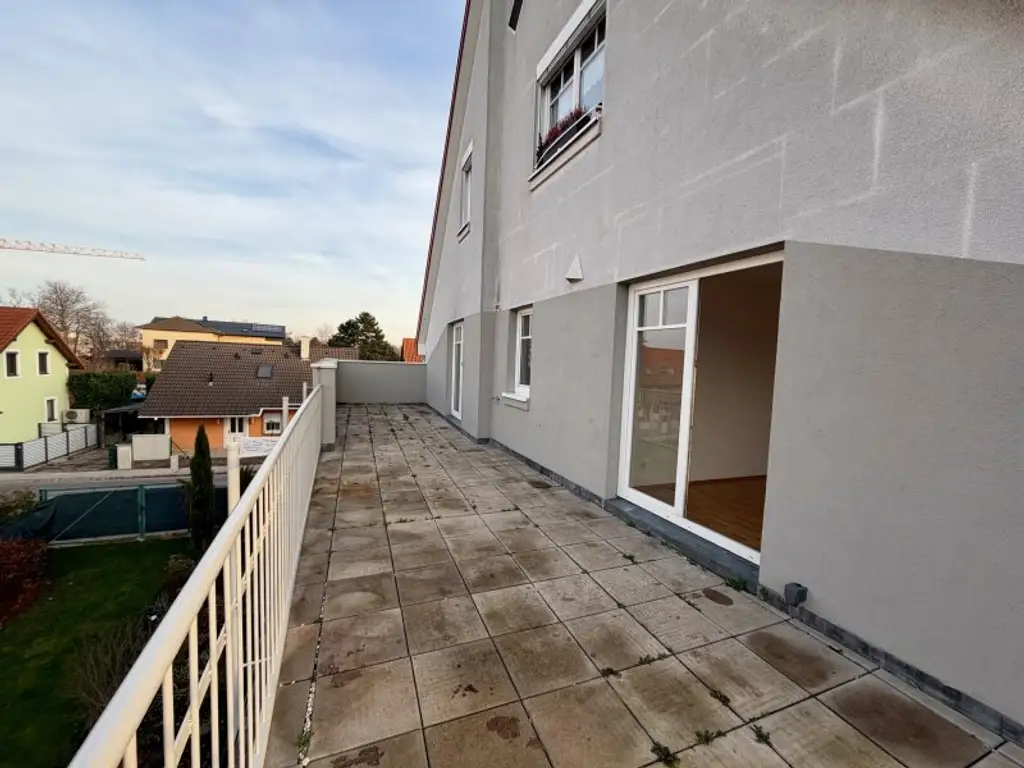 Charmante helle 3 Zimmerwohnung mit großer Terrasse