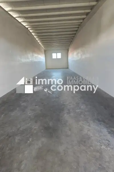 Neuwertige Lagerhalle - 137m² in Unterwaltersdorf zu vermieten!