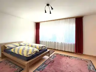 Zimmer 3 UG