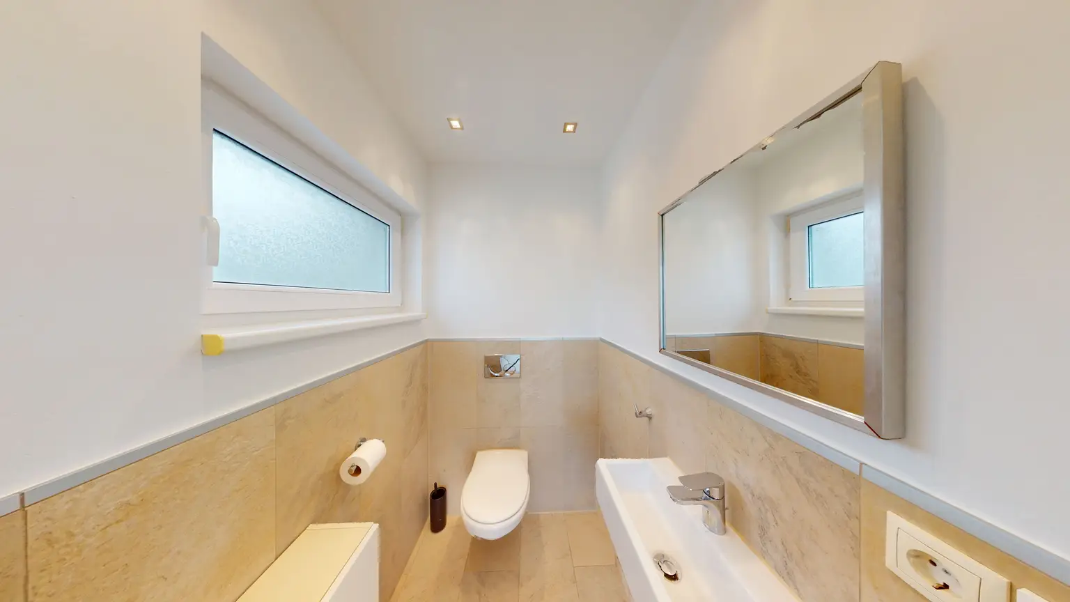 Einfamilienhaus in erhöhter Lage mit Garten und Weitblick