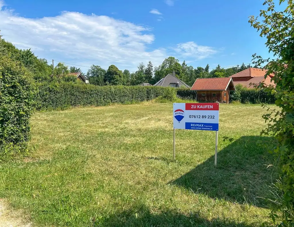 TOP PREIS - KEIN BAUZWANG - SEHR SCHÖNES Grundstück für IHR TRAUMHAUS - EBEN - SONNIG - RUHIG - RASCH auf der Autobahn !