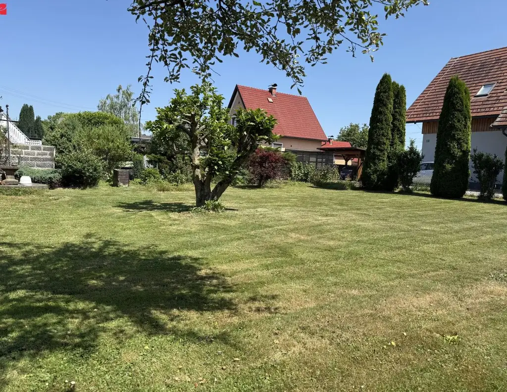 Schnäppchenjäger aufgepasst - Mehrgenerationenhaus auf 890m2 !!