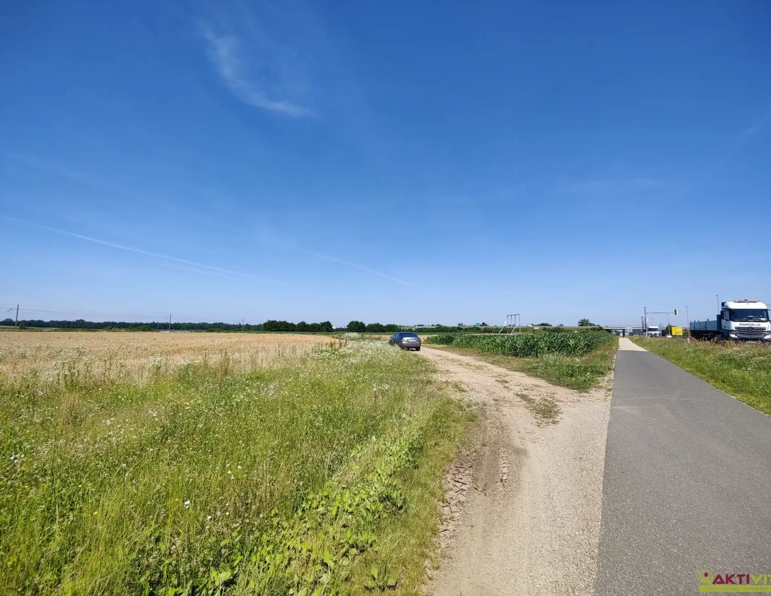 Gewerbe-Grundstück direkt beim Autobahn-Anschluss. - Flexible Größen  bis 60.400 m² - Großes Potential.