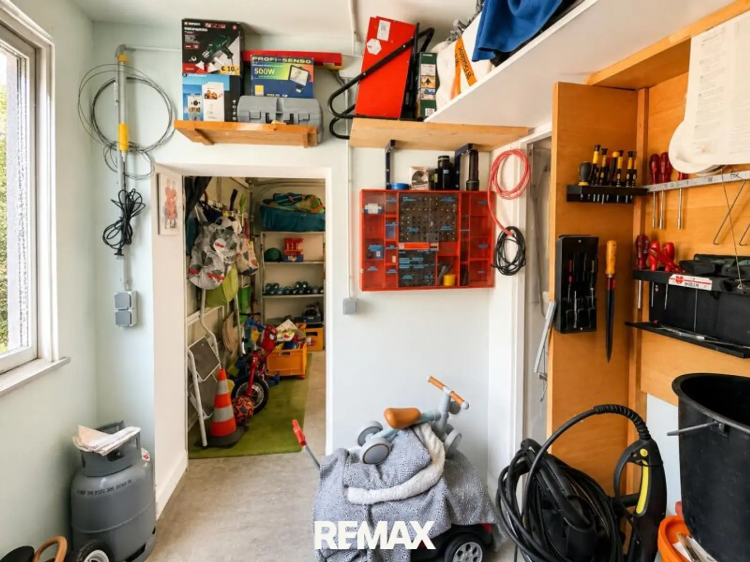 65_Garage