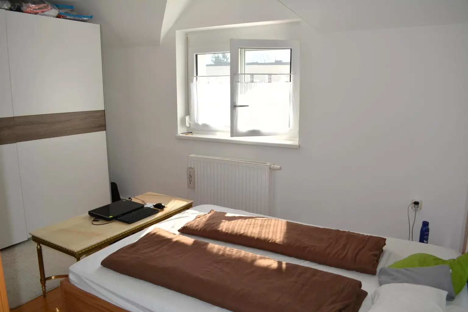 2 Raum Wohnung mit Balkon
