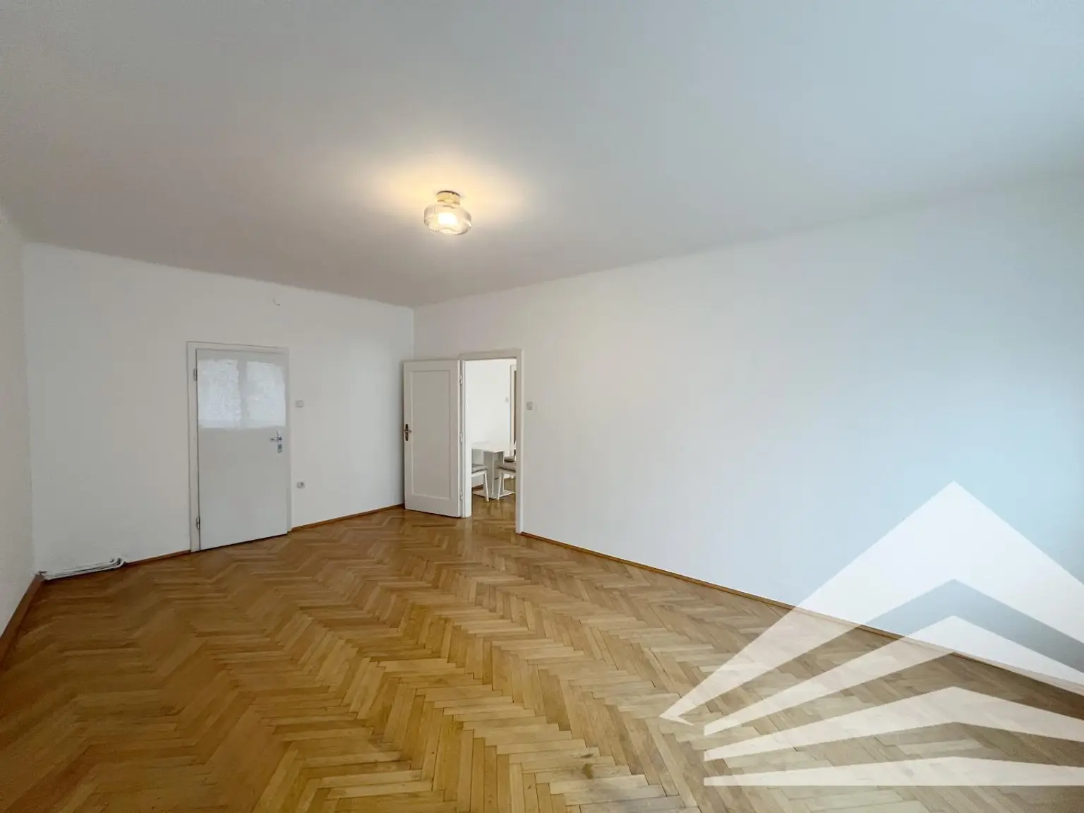 Studenten aufgepasst - tolle 3,5 Zimmer Wohnung in der Linzer Innenstadt!