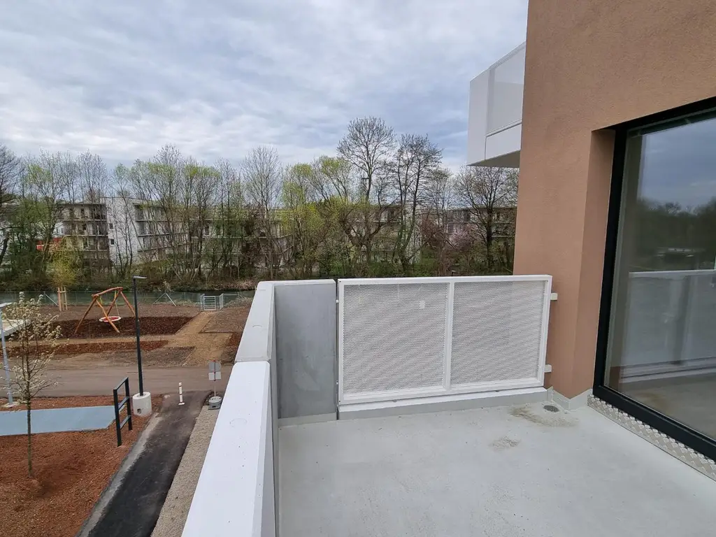 Moderne 2 Zimmer-Neubau-Mietwohnung mit Balkon und Tiefgaragenparkplatz in St. Pölten