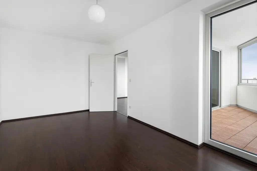 2-Zimmer-Neubauwohnung mit Loggia und Weitblick im OBELIX Turm beim VIC !!!