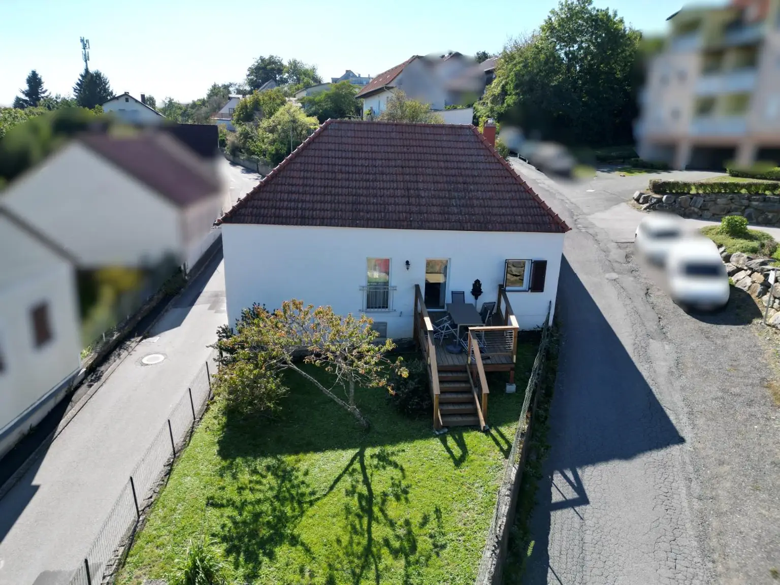 Einfamilien-/Ferienhaus verbindet historischen Charme mit modernem Wohnkomfort mit Burgblick - auch Hauptwohnsitz möglich!