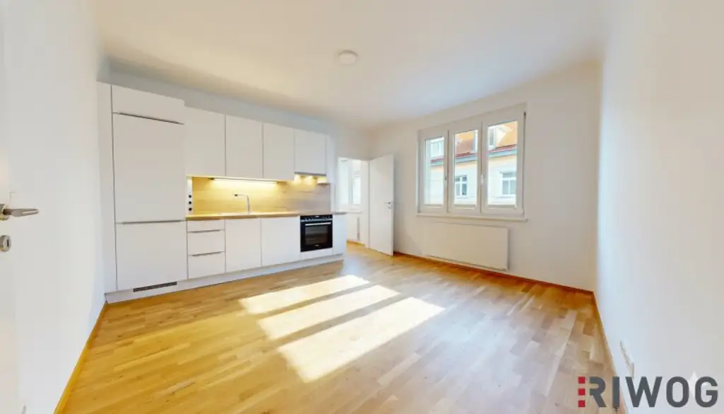 ERSTBEZUG nach Sanierung I Komfortable 3 Zimmer Wohnung I Inkl. Tischler-Küche mit Siemens Geräten