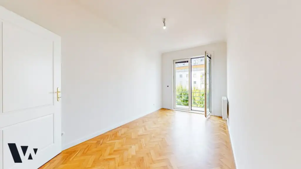 BALKONTRAUM BEI DER HOHEN WARTE | HOCHWERTIG SANIERTE 2-ZIMMERWOHNUNG