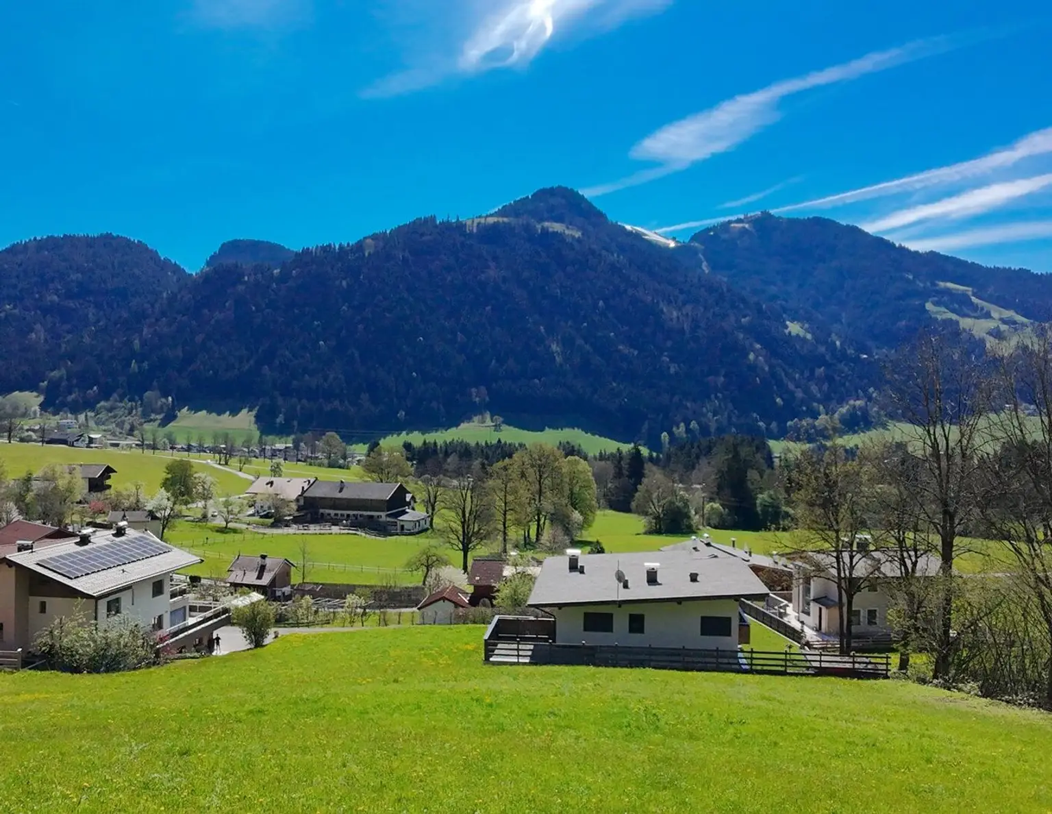 Einzigartiger Grund in Südhanglage am Ortsrand von Söll