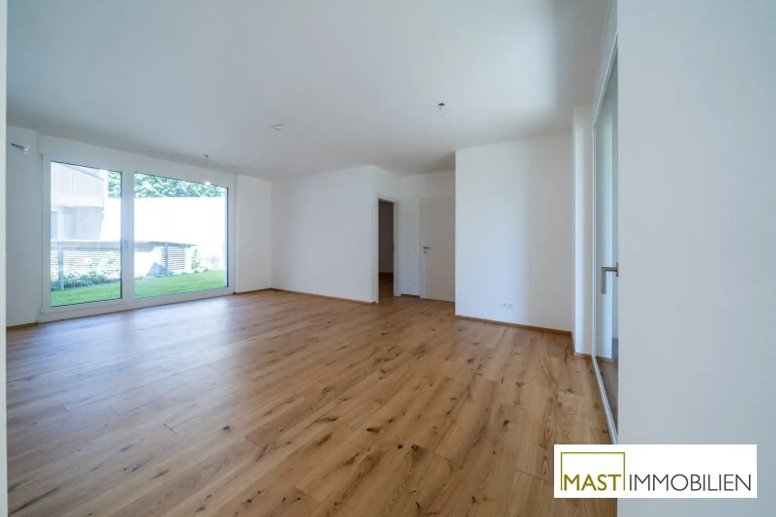 *Sommer 2025* Großzügige 3-Zimmer Wohnung mit 70qm Eigengarten! - Provisionsfrei!