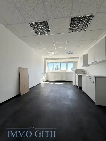950 m² Lager + 355 m² Büro in 1230 Wien (Talpagasse) zu mieten! – Top-Anbindung, videoüberwacht, flexibel nutzbar