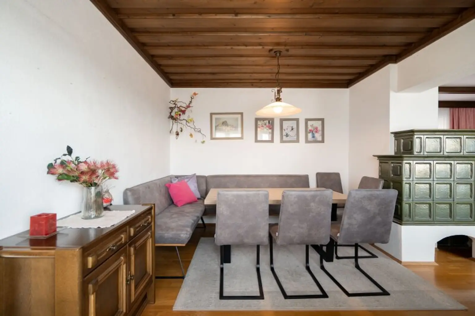 Charmantes Einfamilienhaus mit großzügigem Garten und Pool in Behamberg zu kaufen!