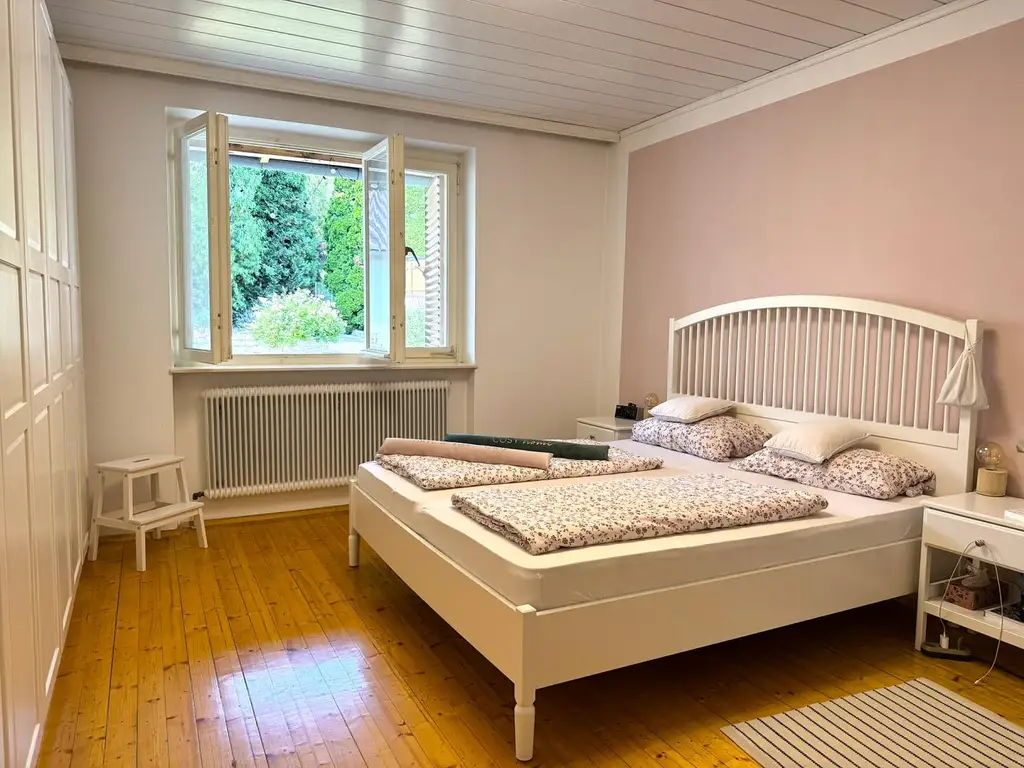 Entzückender Bungalow mit Riesengarten