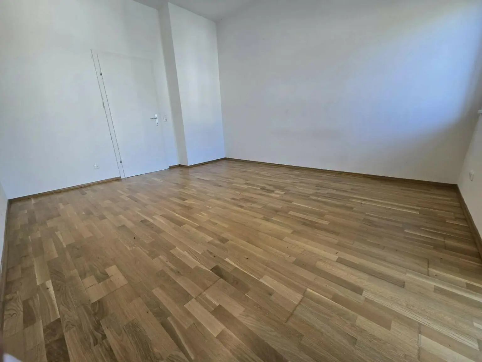 Geräumige 3-Zimmerwohnung mit Balkon - Eggenberg!