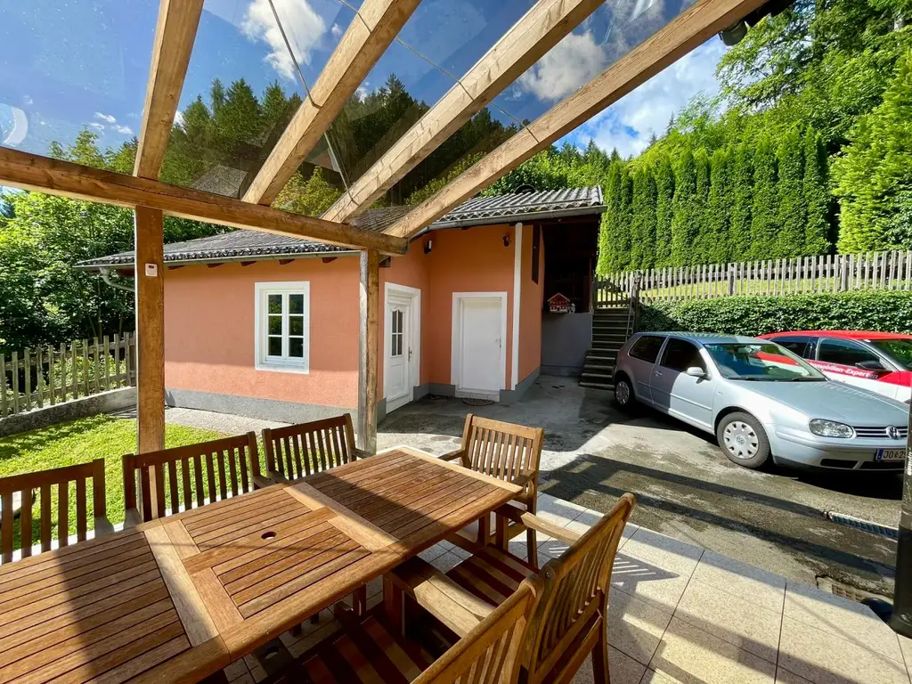 "Burgblick" - Einfamilienhaus in traumhafter Lage mit Blick auf die Burg Hohenwerfen!