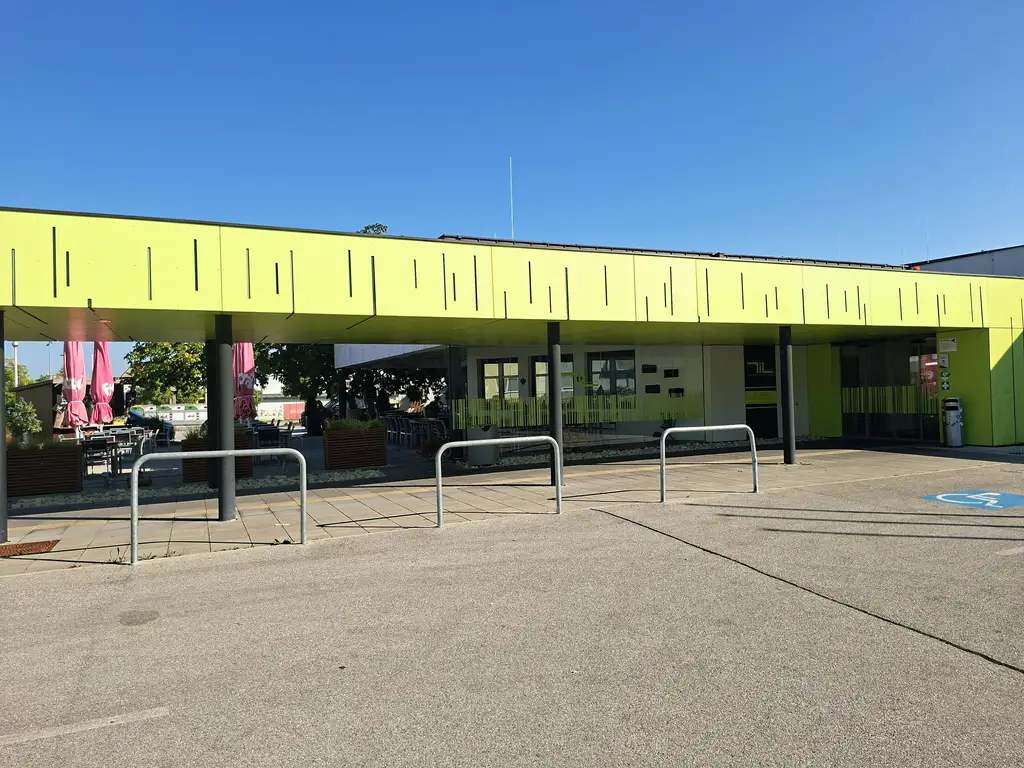 TOP Location mit umsatzstarkem Gastro-Konzept sucht Nachfolger!
