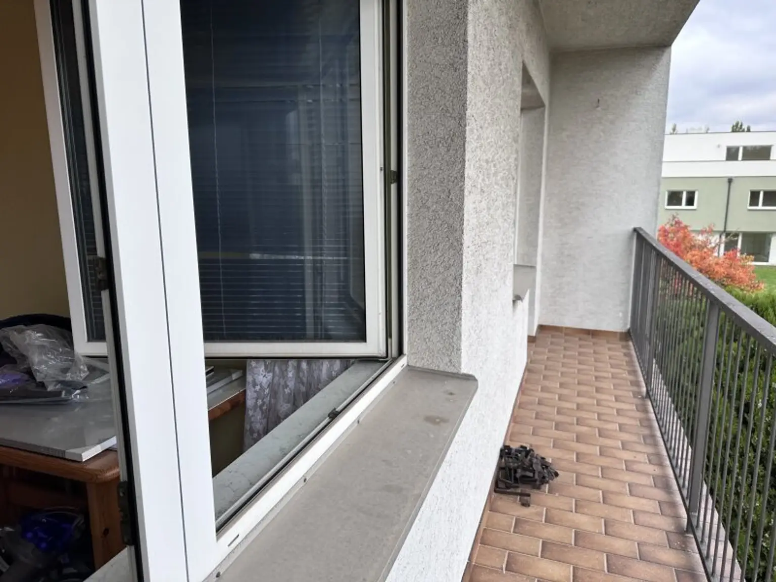 Grundstück mit Zweifamilienhaus in Ruhelage - Variable Gestaltungsmöglichkeiten vorhanden