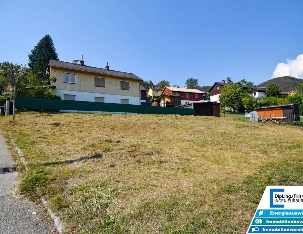 St. Magdalena - Aufgeschlossenes Baugrundstück mit genehmigtem Bauplan - ohne Bauzwang