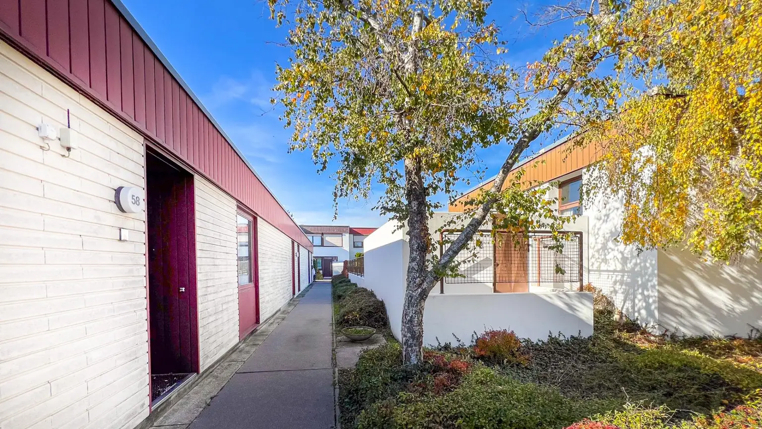 Bungalow - 4-Zimmer mit Pool und Sauna sowie privater Garten