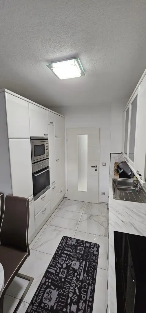Tolle 3,5-Zimmer-Wohnung mit Loggia und TG-Platz zu verkaufen