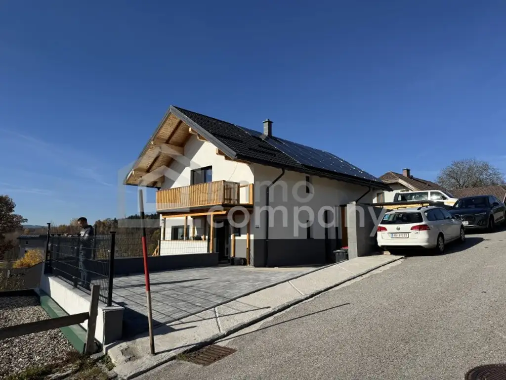 Charmantes Familienhaus in Neukirchen an der Vöckla – Ihr Traum für 749.000 €!