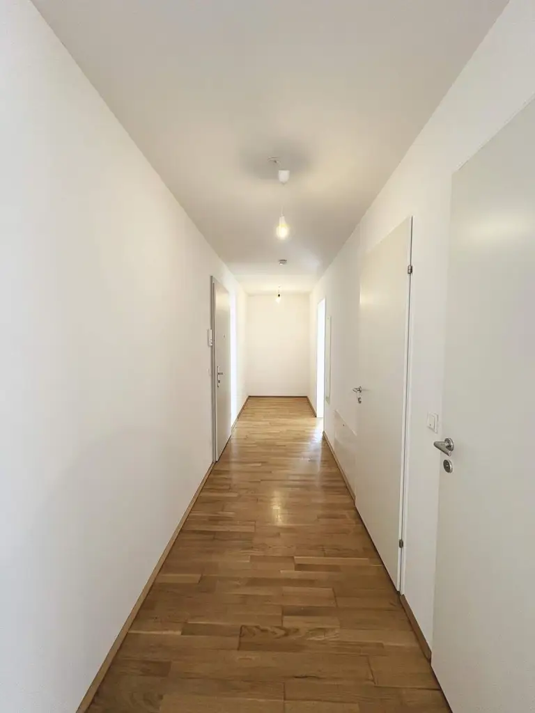 Q11 Leben in Simmering 
- Balkonwohnung mit 2 Zimmern nächst Lorystraße!