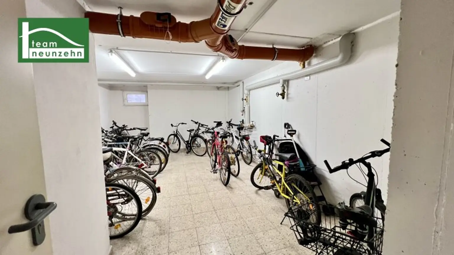 Charmante DG Wohnung, 52m² in Baden, bei LKH – Balkon & großer Keller mit ca. 14m² - nur 198.000€! (Kfz-Stellplatz extra)