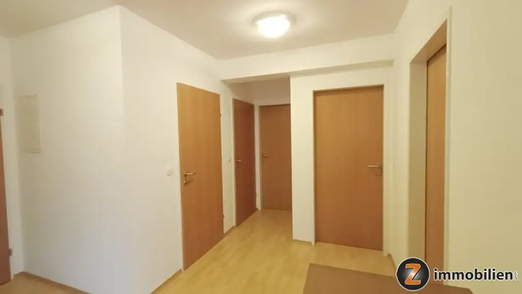 Bad Tatzmannsdorf: Helle, große Dachgeschoßwohnung!