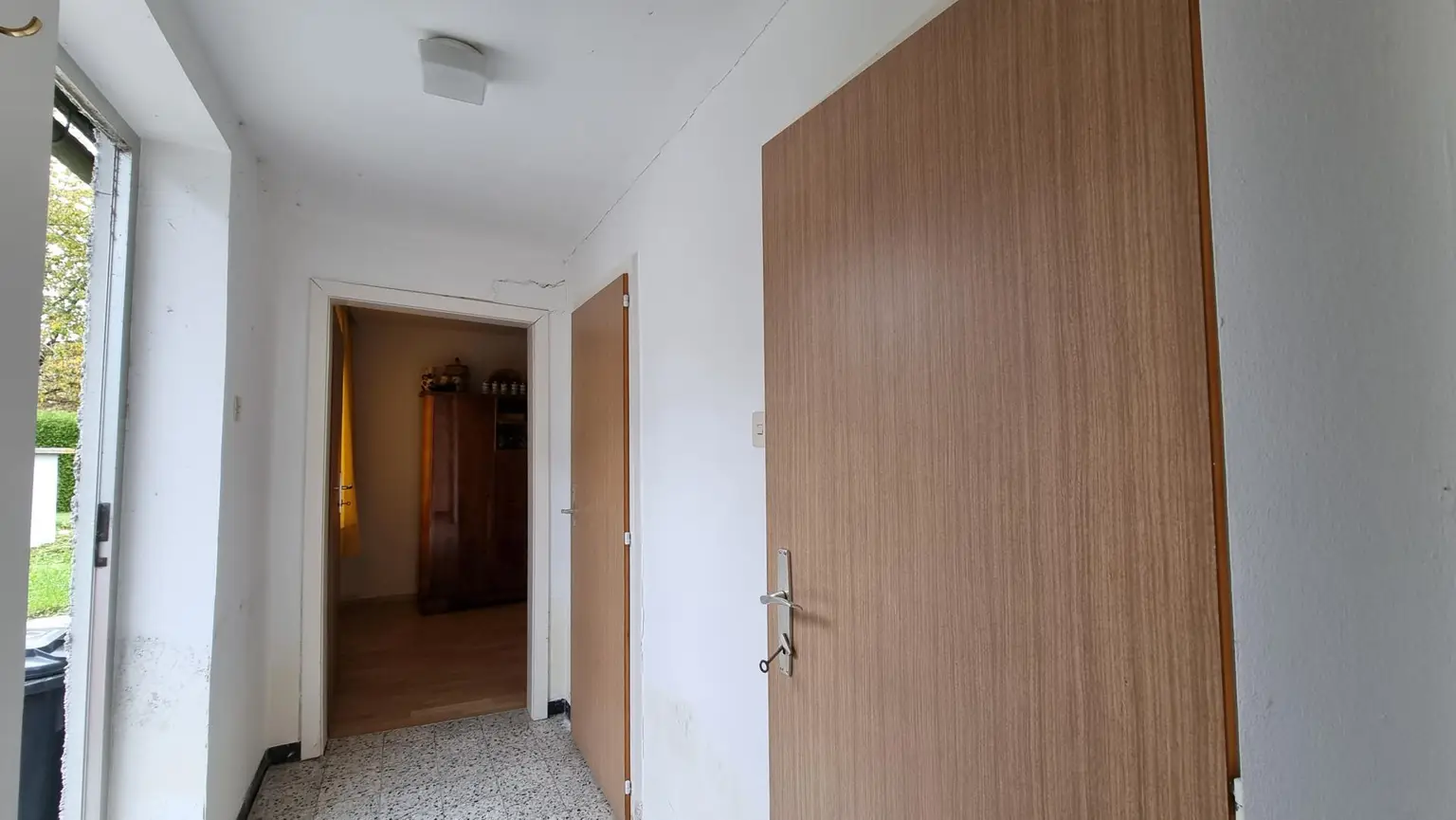 Nebengebäude - Gang