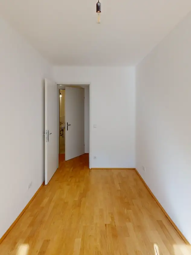Ruhiges Wohnglück: 3-Zimmer-Neubau mit Garten zur Hofseite