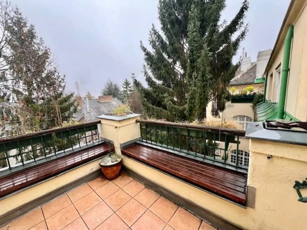 Charmante 147m2 Altbau-Maisonette in Gersthof – 4 Zimmer, Terrasse & idyllischer Allgemeingarten!