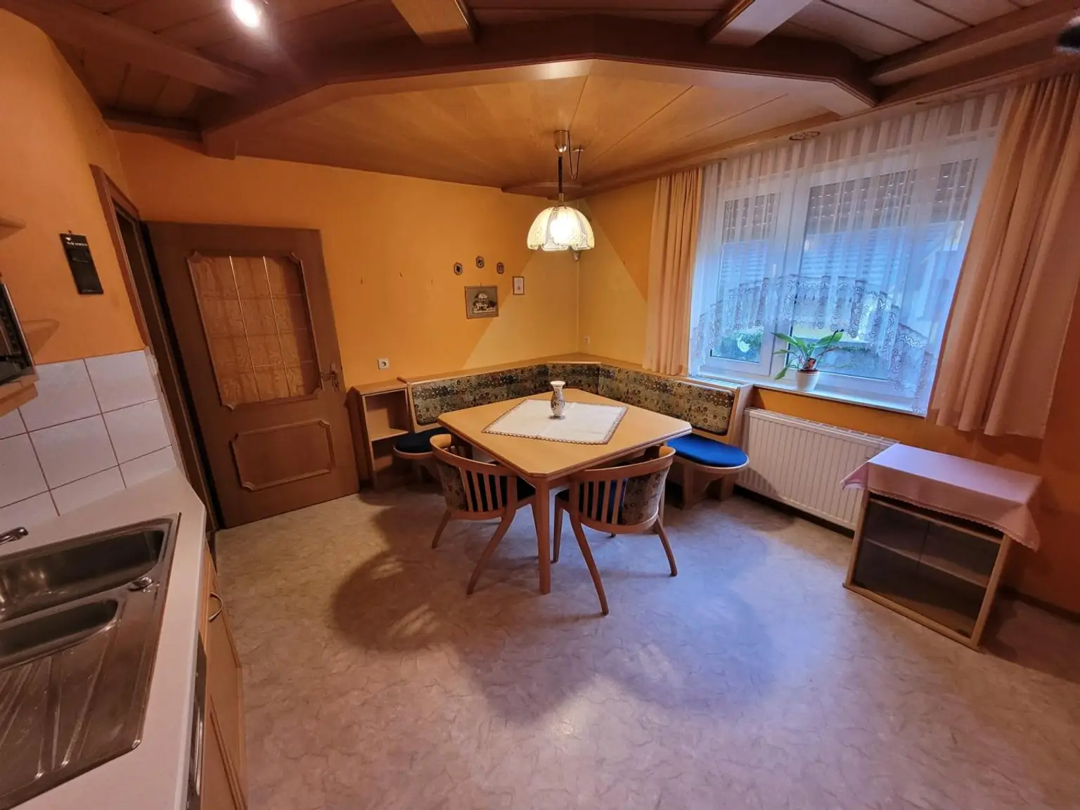 Einfamilienhaus mit Garten und 3 Schlafzimmern