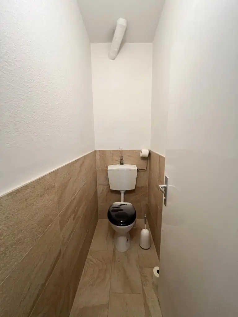 Sanierte 4-Zimmer-Wohnung mit 2 Balkonen und traumhaftem Blick über Graz inkl. Stellplatz