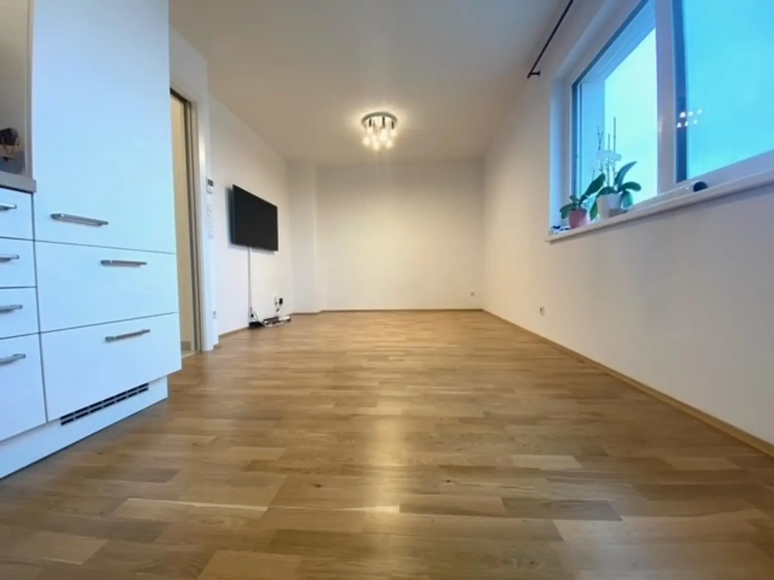 4 | NEU in GERASDORF ++ MODERNE ZWEI Zimmer mit TERRASSE | Prima Service Immobilien