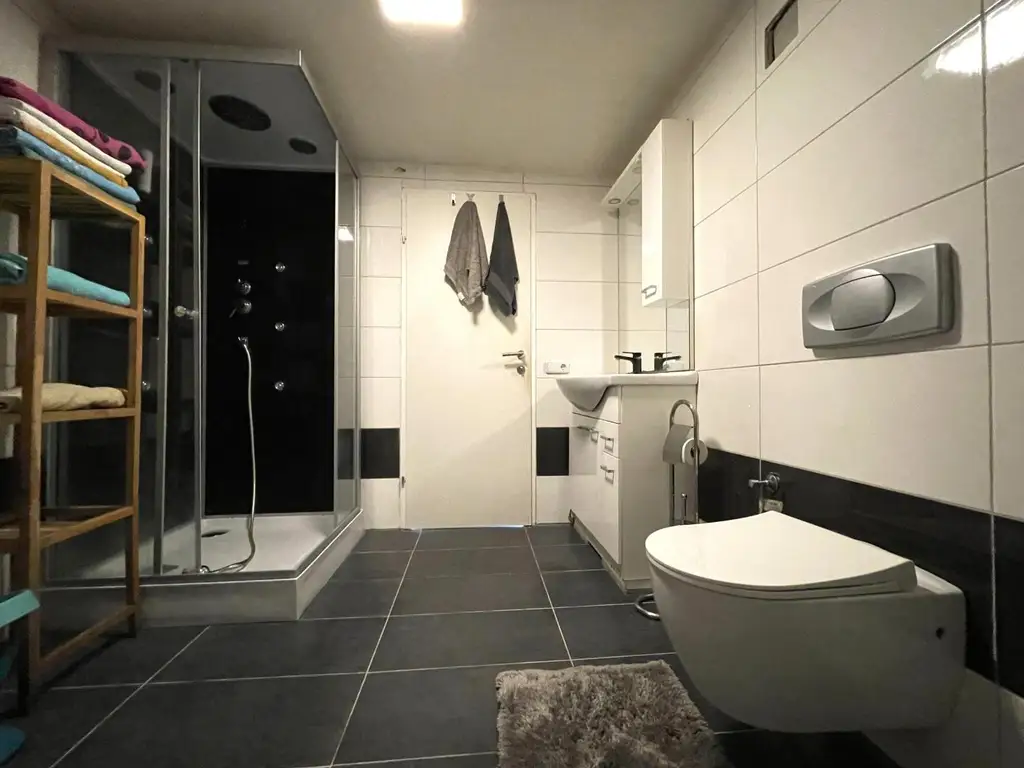 Einfamilienhaus mit 6-Zimmer, Galerie, Panoramablick, Doppelcarport und viel Potential  in sonniger Lage in Gampern / Witzling