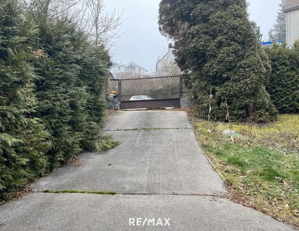 Baubewilligtes Grundstück für ein exklusives Wohnhausprojekt nahe Lainzer Tor