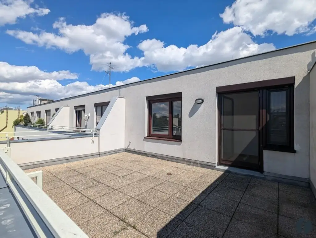 Ganz oben. Ganz privat. 2 Terrassen für jeden Sonnenmoment. 2-Zimmer-Wohnung in zentraler Lage.