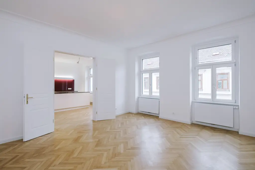 Wunderschöne Stil-Altbau Wohnung 106m² 3.Liftstock  in Toplage 1070 Wien !
