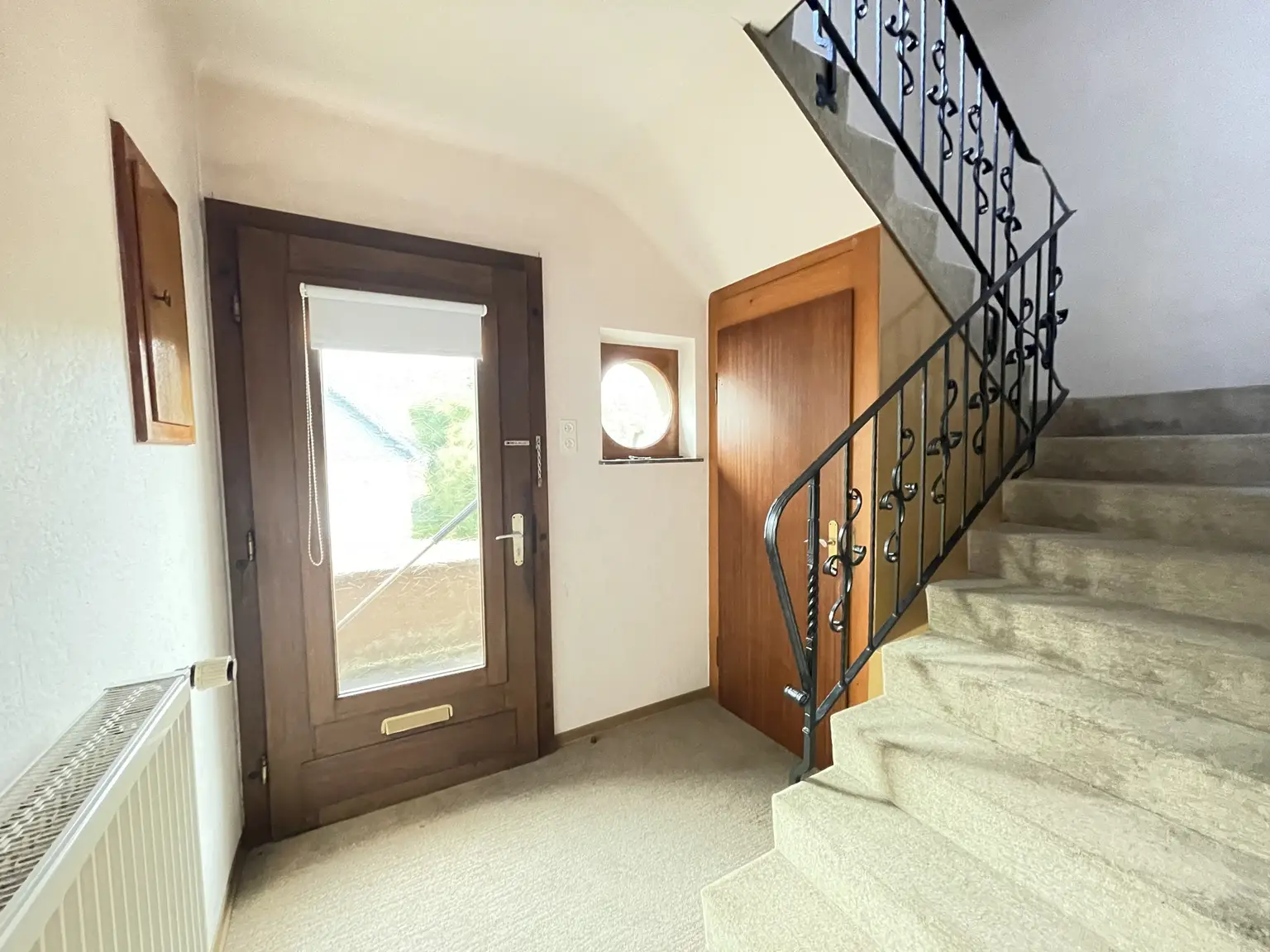 Hauseingang (innen) EG